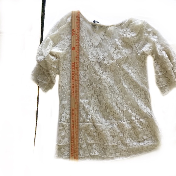 NWT New york and company IVORY Lace  Blouse top XS - Picture 5 of 5